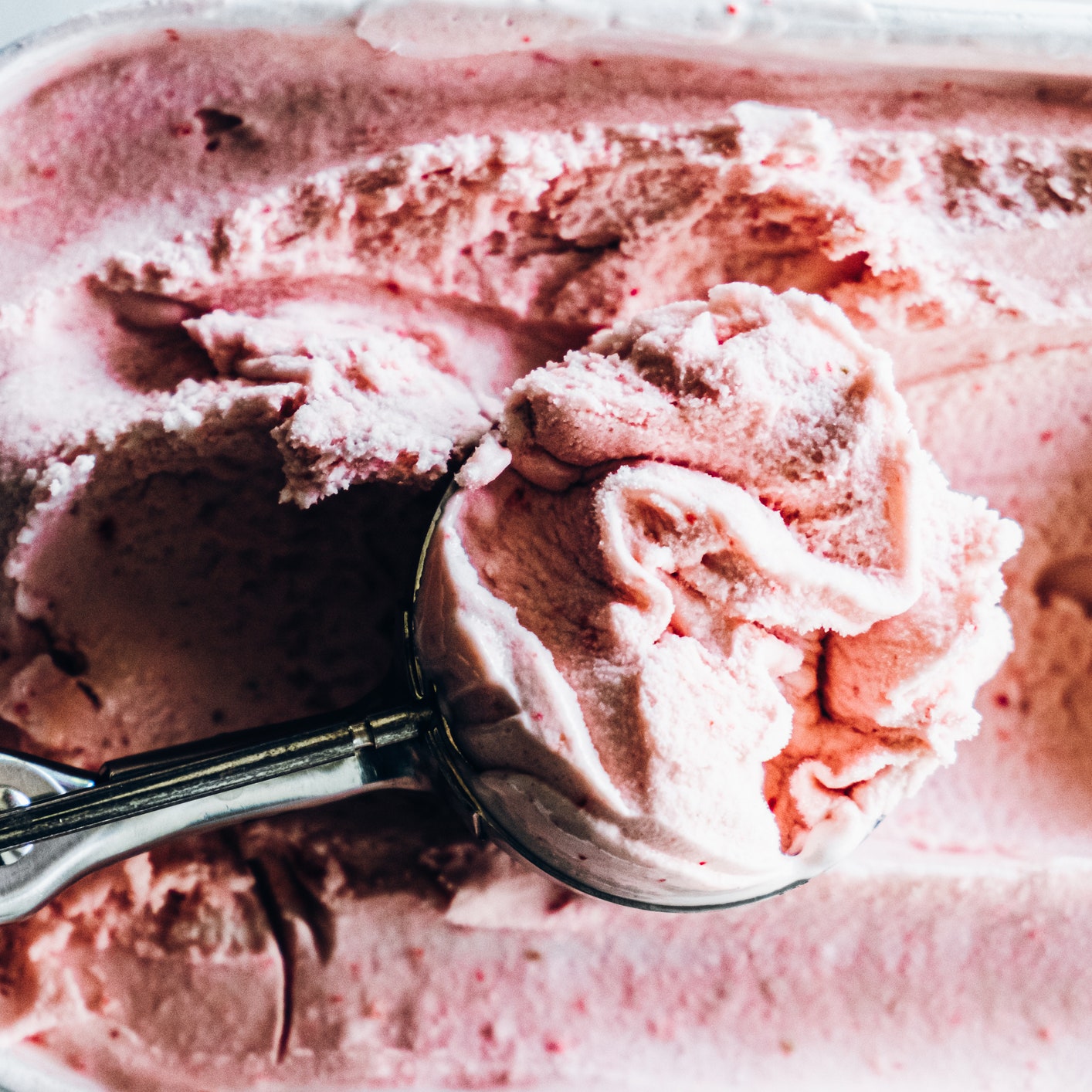 15 Delicious Homemade Ice Cream Recipes That Don’t Require a Machine