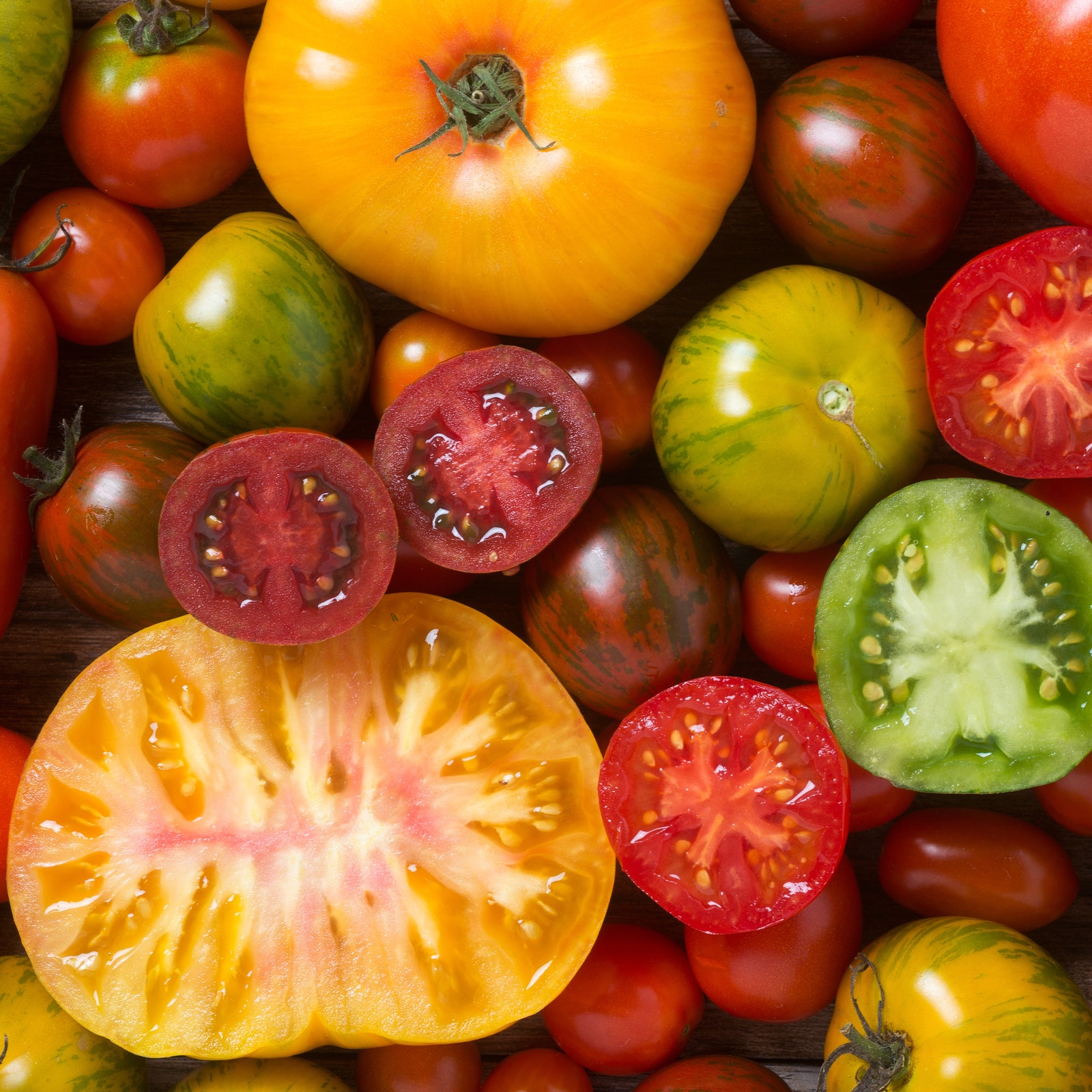 15 Heirloom Tomato Recipes You Need to Try This Summer